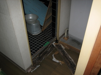 大阪市城東区Ｈ様邸床改修工事事例 リフォーム前 その3